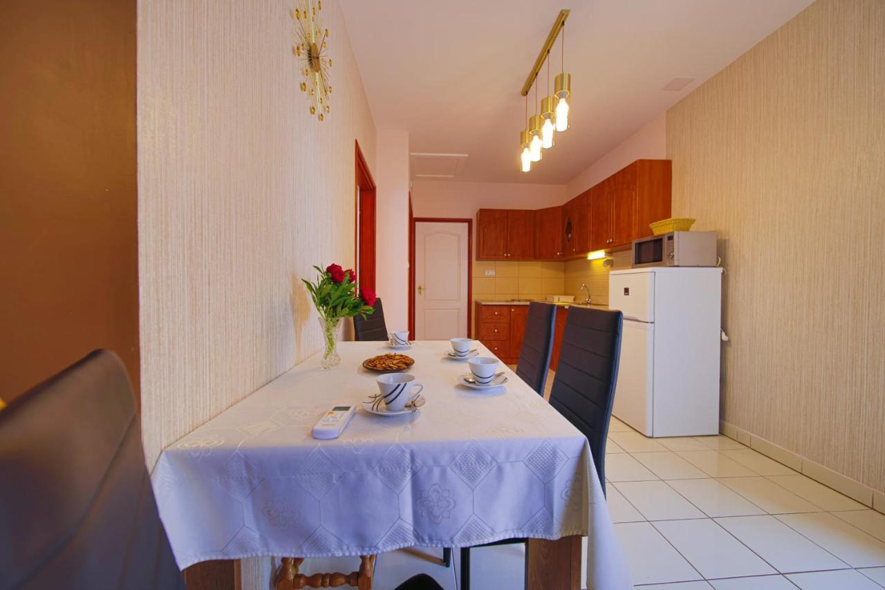 Kálvin utcai Apartmanok Hajdúszoboszló Exterior foto