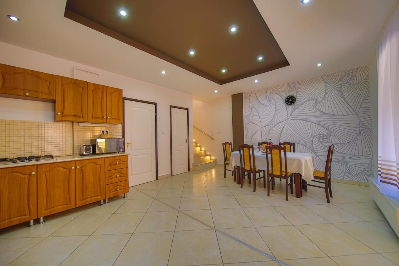 Kálvin utcai Apartmanok Hajdúszoboszló Exterior foto
