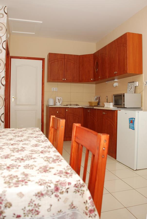 Kálvin utcai Apartmanok Hajdúszoboszló Exterior foto